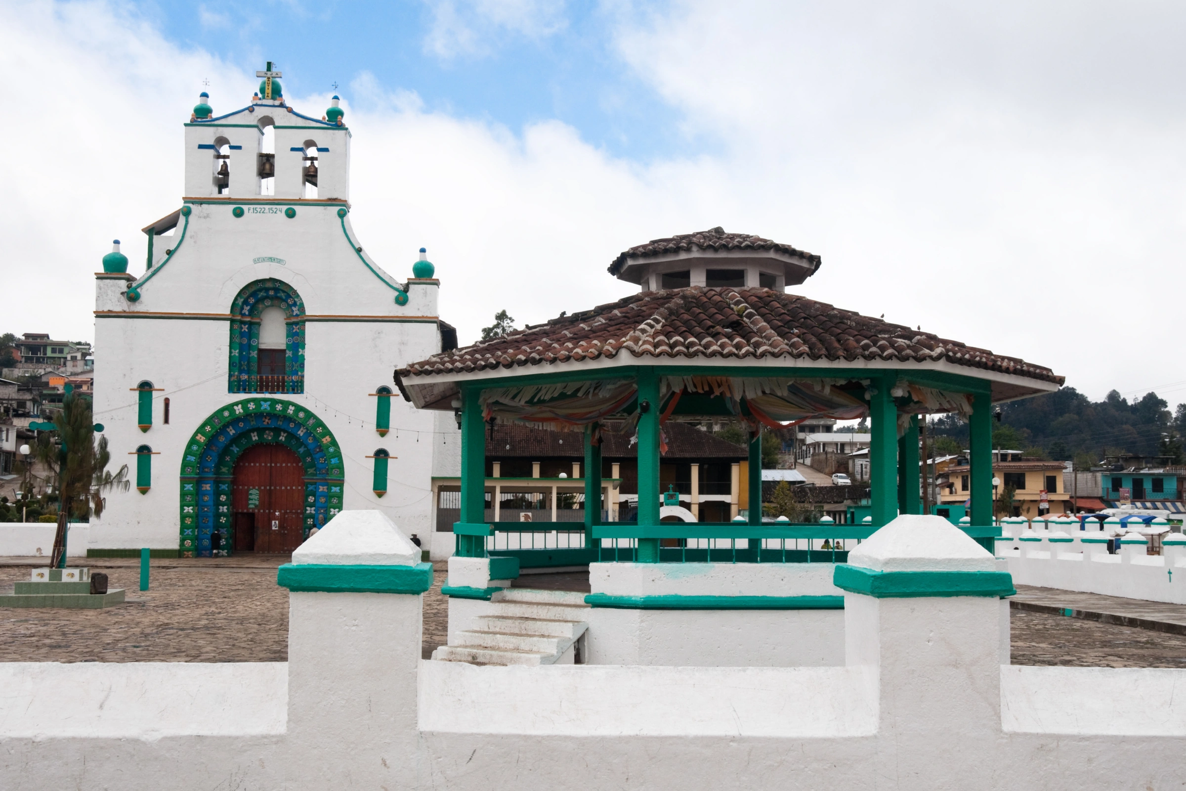 San_Juan_Chamula[1].webp